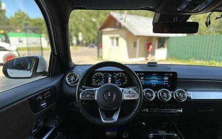 Mercedes-Benz GLB, 2020 год, 4 150 000 рублей, 14 фотография