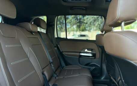 Mercedes-Benz GLB, 2020 год, 4 150 000 рублей, 11 фотография