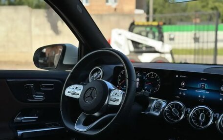 Mercedes-Benz GLB, 2020 год, 4 150 000 рублей, 9 фотография
