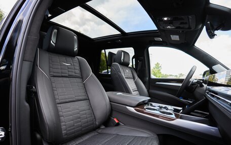 Cadillac Escalade V, 2026 год, 20 400 000 рублей, 15 фотография
