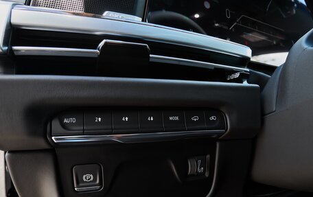 Cadillac Escalade V, 2026 год, 20 400 000 рублей, 29 фотография