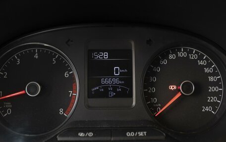 Volkswagen Polo VI (EU Market), 2018 год, 1 180 000 рублей, 18 фотография