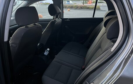 Volkswagen Golf V, 2004 год, 333 000 рублей, 15 фотография