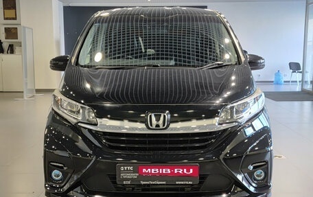 Honda Freed II, 2020 год, 2 100 000 рублей, 2 фотография