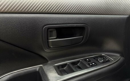 Mitsubishi Outlander III рестайлинг 3, 2013 год, 1 299 777 рублей, 5 фотография
