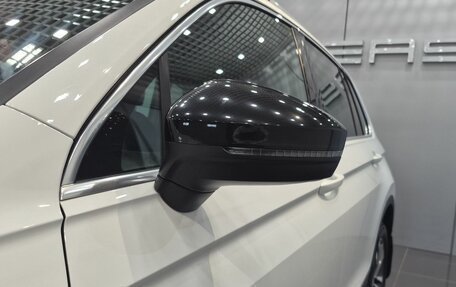 Volkswagen Tiguan II, 2019 год, 2 496 000 рублей, 6 фотография