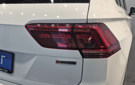 Volkswagen Tiguan II, 2019 год, 2 496 000 рублей, 12 фотография