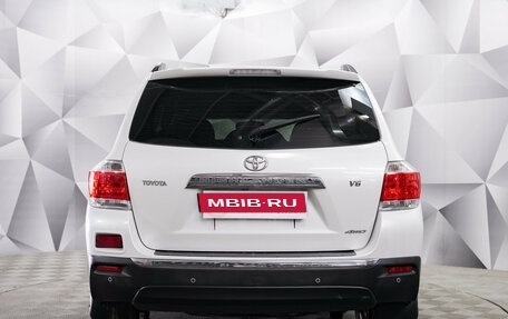 Toyota Highlander III, 2013 год, 1 844 000 рублей, 4 фотография