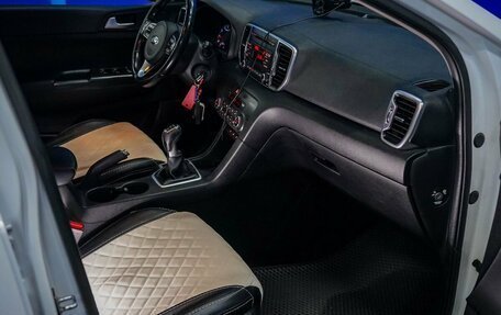 KIA Sportage IV рестайлинг, 2018 год, 1 630 000 рублей, 13 фотография