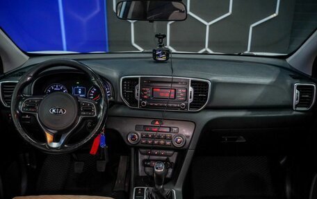 KIA Sportage IV рестайлинг, 2018 год, 1 630 000 рублей, 12 фотография