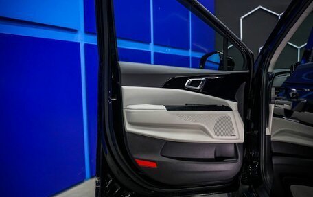 KIA Carnival, 2023 год, 4 750 000 рублей, 15 фотография