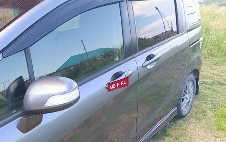Honda Freed I, 2012 год, 897 000 рублей, 3 фотография