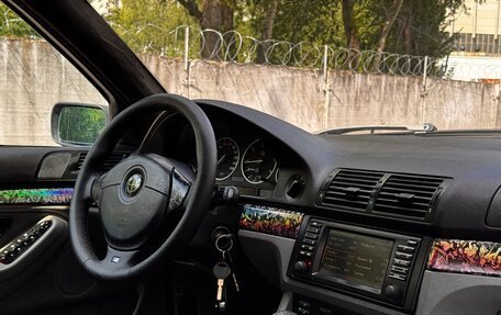 BMW 5 серия, 2003 год, 709 000 рублей, 16 фотография