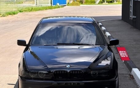 BMW 5 серия, 2003 год, 709 000 рублей, 7 фотография