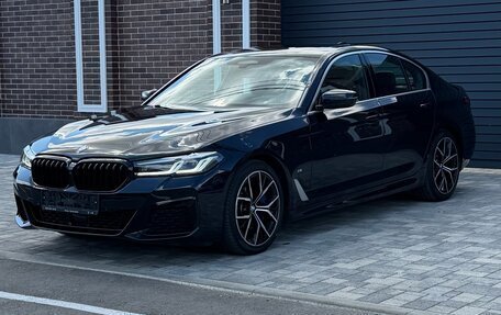 BMW 5 серия, 2021 год, 4 490 000 рублей, 4 фотография