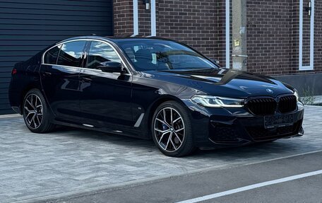 BMW 5 серия, 2021 год, 4 490 000 рублей, 3 фотография