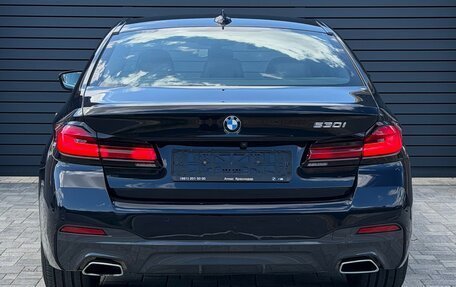 BMW 5 серия, 2021 год, 4 490 000 рублей, 8 фотография
