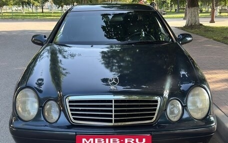 Mercedes-Benz CLK-Класс, 1998 год, 420 000 рублей, 5 фотография