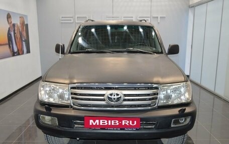 Toyota Land Cruiser 100 рестайлинг 2, 2006 год, 1 246 000 рублей, 2 фотография