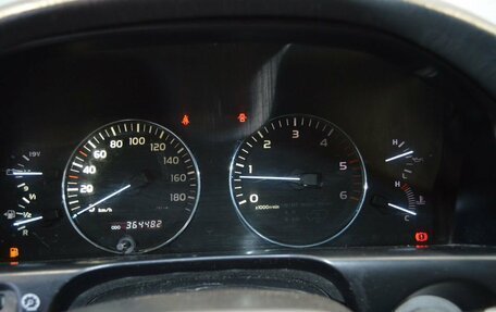 Toyota Land Cruiser 100 рестайлинг 2, 2006 год, 1 246 000 рублей, 20 фотография