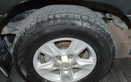 Toyota Land Cruiser 100 рестайлинг 2, 2006 год, 1 246 000 рублей, 23 фотография