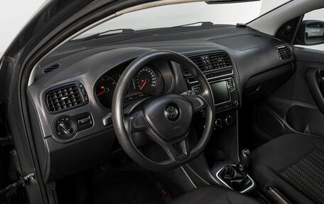 Volkswagen Polo VI (EU Market), 2016 год, 779 000 рублей, 10 фотография