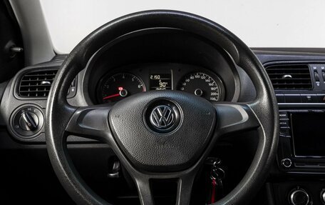 Volkswagen Polo VI (EU Market), 2016 год, 779 000 рублей, 18 фотография