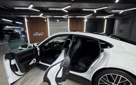 Porsche Taycan I, 2021 год, 8 250 000 рублей, 4 фотография