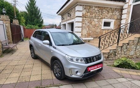 Suzuki Vitara II рестайлинг, 2019 год, 1 700 000 рублей, 3 фотография