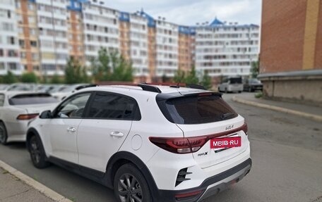 KIA Rio IV, 2022 год, 1 850 000 рублей, 2 фотография