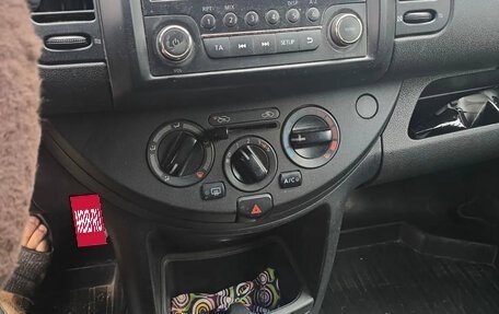 Nissan Note II рестайлинг, 2011 год, 530 000 рублей, 8 фотография