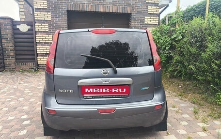 Nissan Note II рестайлинг, 2011 год, 530 000 рублей, 2 фотография