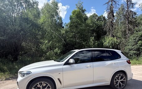 BMW X5, 2019 год, 6 050 000 рублей, 4 фотография