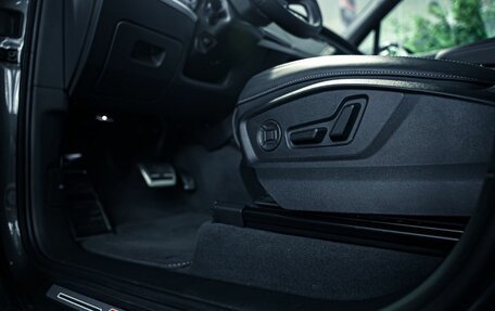 Audi Q7, 2024 год, 12 990 000 рублей, 17 фотография
