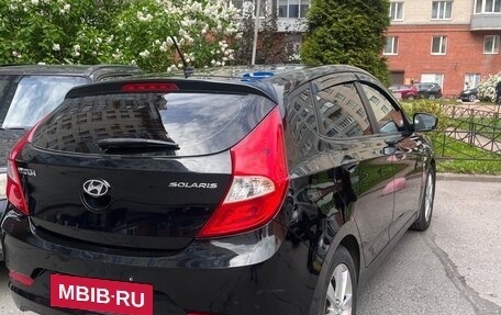 Hyundai Solaris II рестайлинг, 2015 год, 570 000 рублей, 3 фотография