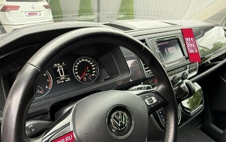 Volkswagen Multivan T6 рестайлинг, 2018 год, 4 200 000 рублей, 12 фотография