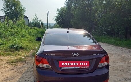 Hyundai Solaris II рестайлинг, 2013 год, 640 000 рублей, 3 фотография