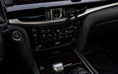 Lexus LX III, 2017 год, 7 500 000 рублей, 8 фотография
