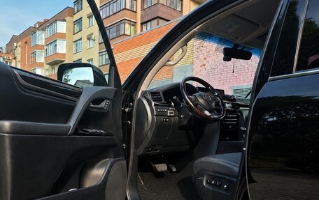 Lexus LX III, 2017 год, 7 500 000 рублей, 9 фотография
