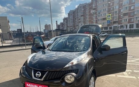 Nissan Juke II, 2012 год, 990 000 рублей, 1 фотография