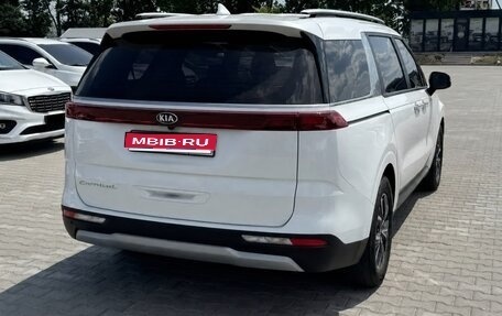 KIA Carnival, 2021 год, 3 120 000 рублей, 1 фотография