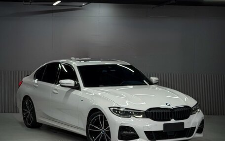 BMW 3 серия, 2022 год, 2 970 000 рублей, 1 фотография