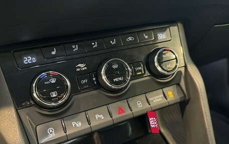 Skoda Karoq I, 2020 год, 2 700 000 рублей, 19 фотография