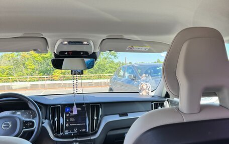 Volvo XC60 II, 2018 год, 3 200 000 рублей, 15 фотография