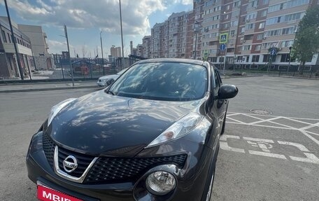 Nissan Juke II, 2012 год, 990 000 рублей, 13 фотография