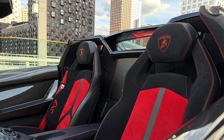 Lamborghini Aventador I рестайлинг, 2021 год, 49 000 000 рублей, 5 фотография