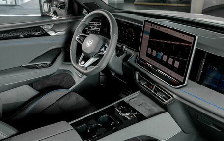 Volkswagen Tiguan, 2026 год, 4 900 000 рублей, 20 фотография