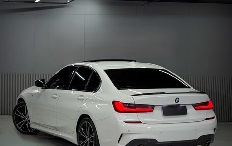 BMW 3 серия, 2022 год, 2 970 000 рублей, 3 фотография