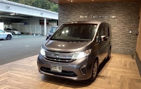 Honda Stepwgn IV, 2016 год, 1 270 000 рублей, 3 фотография