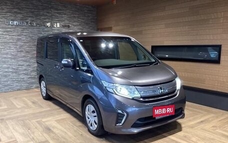 Honda Stepwgn IV, 2016 год, 1 270 000 рублей, 4 фотография